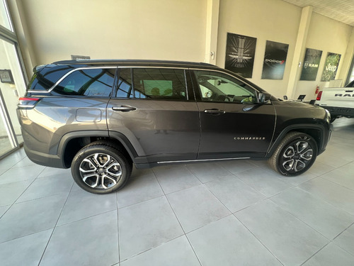 Jeep Commander Limited 2.0