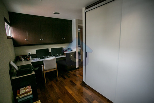 Imagem 14 de 15 de Lindo Apartamento De 290 M², 3 Suítes, 4 Vagas - Aclimação - Tw15720