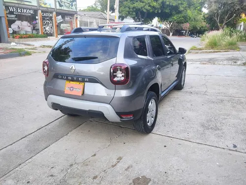 Renault Duster 1.3 Intense Cvt