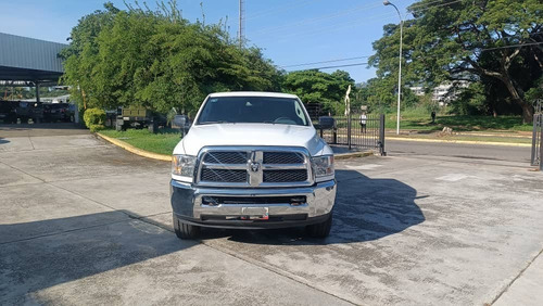 Imagen 2 de 11 de Dodge Ram