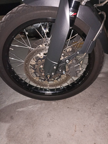 Triumph Tiger 800 Xcx