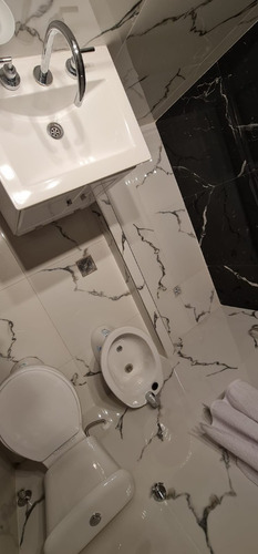 Imagen 15 de 17 de Departamento De 2 Ambientes Con Balcon Saliente