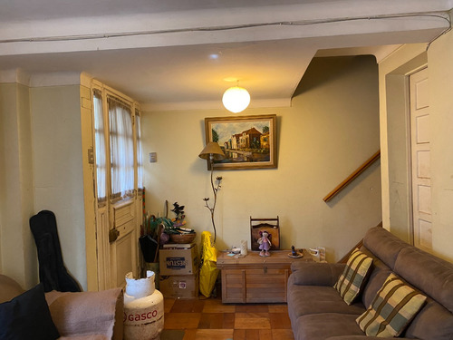 Casa Ley Pereira A Pasos De La Casa De La Cultura De Ñuñoa