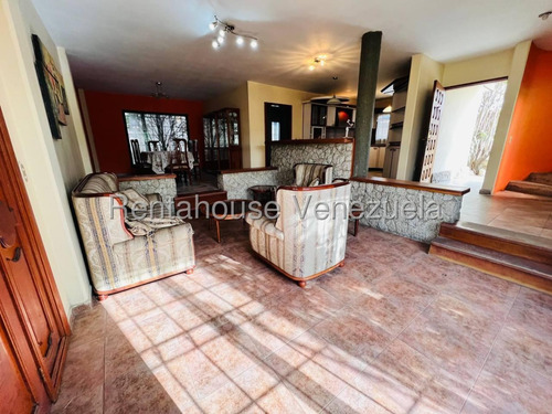Asg Grandiosa Casa En Venta En La Urb La Mulera 25-19962