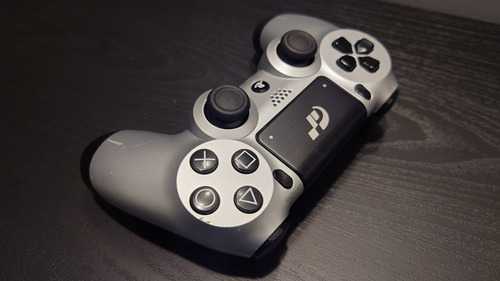 Control Joystick Ps4 Ds4 Edición Gran Turismo Sport Japonés Plateado (Usado)