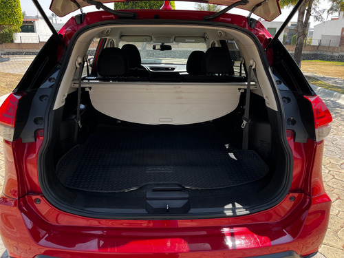 Nissan X-Trail 2.5 Sense 3 Row Cvt