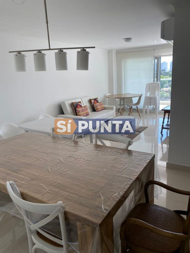 Imagen 2 de 10 de Apartamento En Playa Mansa
