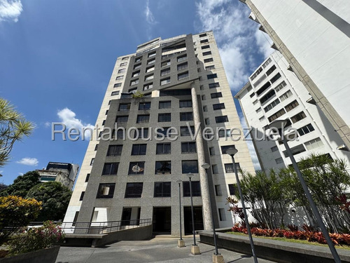 Bello Apartamento, Excelente Residencia Con Pozo De Agua. 25-14900