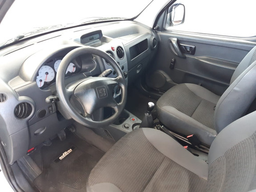 Peugeot Partner 5 Pasajeros