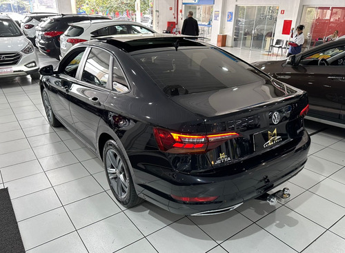 Volkswagen Jetta 1.4 R-line 250 Tsi Flex Aut. 4p