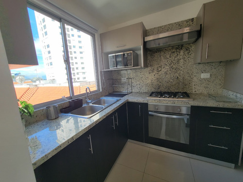 B241 - Piantini | Apartamento Amueblado En Alquiler En Santo Domingo | 2 Habitaciones | $1,500 Usd | #foxpiantini