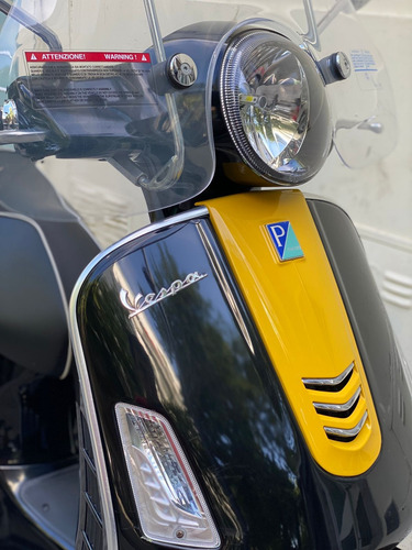 Vespa Gts Super 300