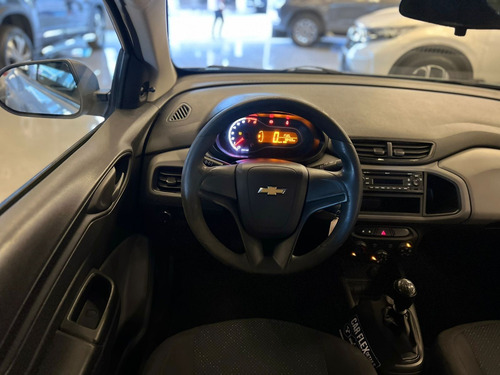 Chevrolet Onix HATCH Joy 1.0 8V Flex 5p Mec.