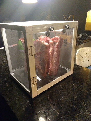 Imagem 3 de 5 de Caixa Telada Para Fazer Carne De Sol, Charque, Carne Seca...