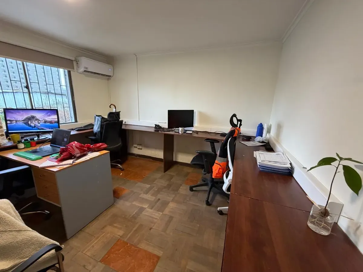 Imagen 3 de 20 de Casa Comercial 7 Oficinas 5 Estac. A Una Cuadra De Freire