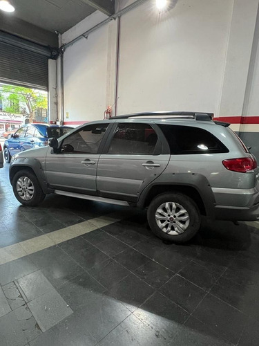 Imagen 13 de 16 de Fiat Palio Weekend Adventure Locker 1.5 16v 2016
