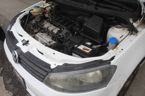 Imagen 14 de 14 de Volkswagen Gol 2014 4p Sedán Cl L4/1.6 Man