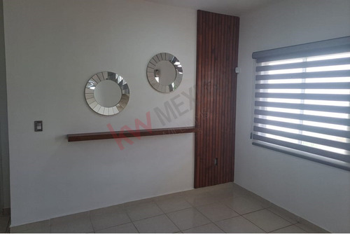 Se Renta Casa En Privada Jimena Residencial, La Paz, B.c.s.