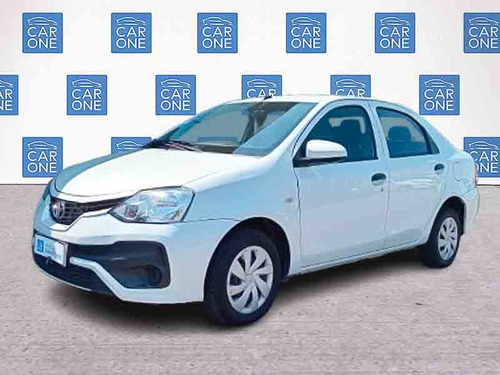 Toyota Etios 1.5 X MT6 4P