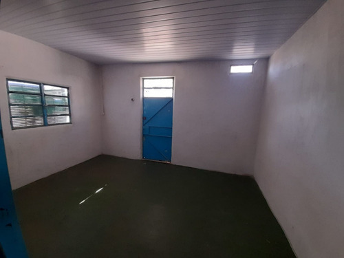 Imagen 4 de 7 de Apto. 1 Dorm. En Archidona Esq. Campillos Bella Italia $9000