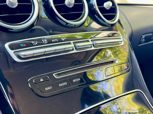 Mercedes-Benz C180 W205