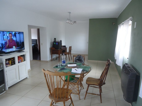Imagen 9 de 14 de Casa En Venta En Ituzaingo Norte