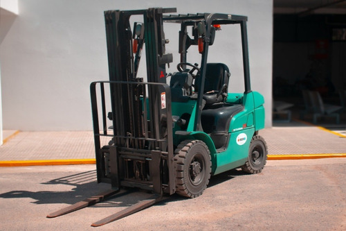 Imagen 3 de 8 de Autoelevador Mitsubishi Fd25nm