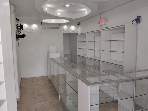 Imagen 5 de 12 de Angela Betancourt Vende Local En Paraparal Los Guayos Atl-127 04125067379 04244900499