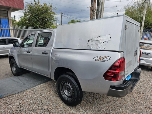 Toyota Hilux 2.8 Std 4x4 Cd
