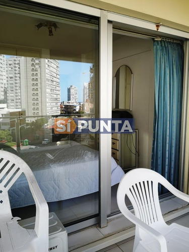 Imagen 12 de 28 de Apartamento En Alquiler - Playa Mansa