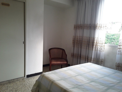 Imagen 12 de 17 de Apartamento En Venta.