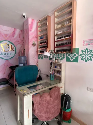 Se Vende Spa De Uñas En Itagui Yarumito Ya Acreditado