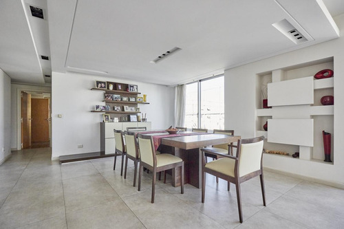 Imagen 8 de 30 de Increíble Semipiso Con Vista Al Rio Desde Los Dormitorios Y Terraza !! - Belgrano