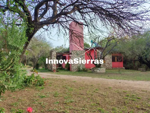 Venta Casa Con Pileta En 2.500 M² | Las Chacras, Villa De Las Rosas | Traslasierra | Escritura