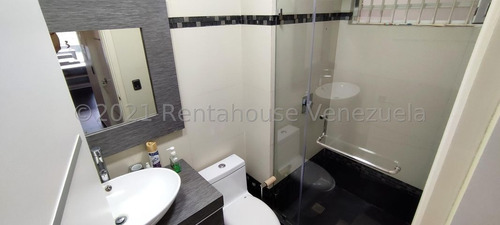 Imagen 16 de 16 de Ofc Venta De Espectacular Apartamento En Lomas Del Sol / 22-4536
