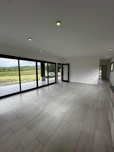 Dueño-vendo Casa De 2 Dormit, 2 Baños, En Lote 5.400 Mts