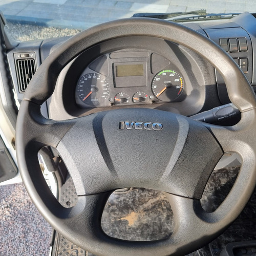 Iveco Tector 170e28 4x2 2022