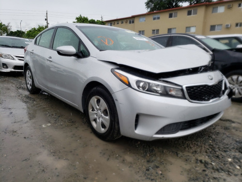 Kia Forte 2018 Deshueso Piezas Partes Refacciones Desarmo