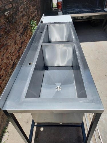Mesada De Acero Inoxidable Con Doble Bacha Grande (Usado)