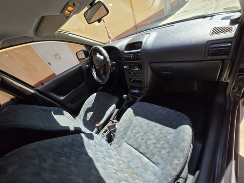 Astra 2001, Todo Pagado, V1