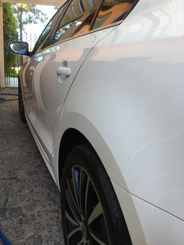 Volkswagen Vento 2.5 Luxury 170cv Tiptronic 2014