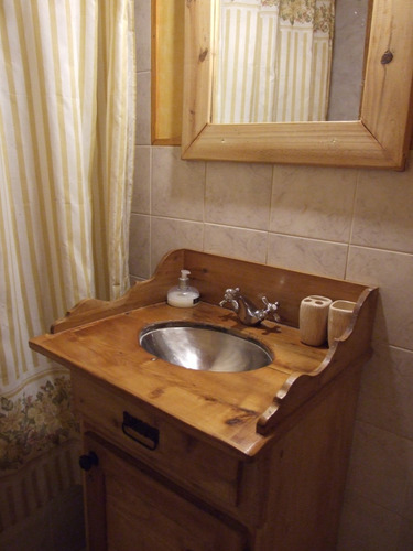 Imagen 10 de 14 de Bariloche-cabaña Vista Al Lago-max. 4 Pers-desde $15.000/dia