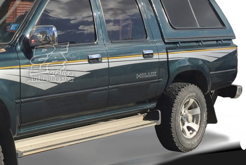 Calco Toyota Hilux Sr5 Ploteada Lado Derecho