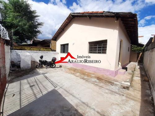 Imagem 1 de 10 de Casa Com 3 Dorms, Campos Elíseos, Taubaté, Cod: 60667 - A60667