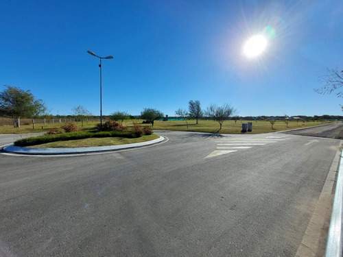 Imagen 12 de 12 de Lote Central En La Cercanía - Barrio Cerrado - Mendiolaza
