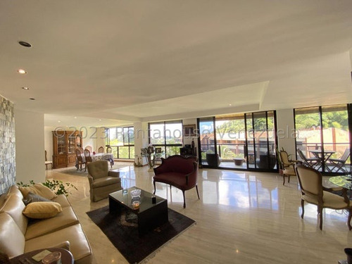 Apartamento De 351 M, En Alquiler En La Lagunita Country Club 25-18604