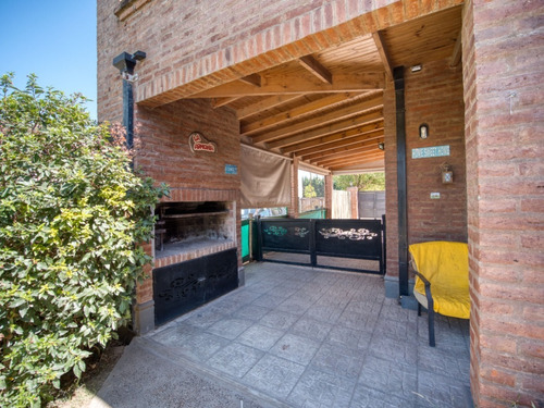 Imagen 19 de 23 de Altos De Bahia Venta Casa 4 D Quincho Pileta