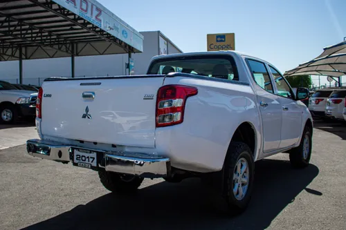 Mitsubishi L200 2.5 Di-d Cabina Doble 4x4 Mt
