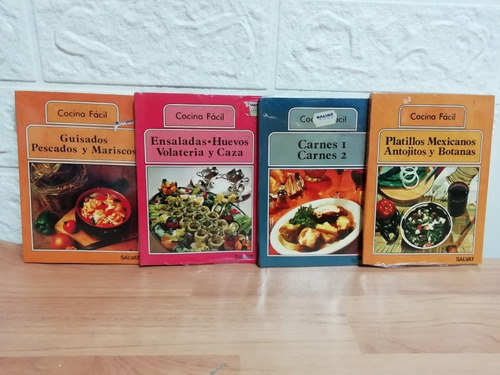 Cuatro Libros De Bolsillo De Cocina Fácil 