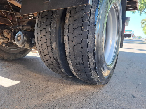Mercedes Benz Atron 1719 4x2 C/ Baú 7.20 X 2.60 X 2.85